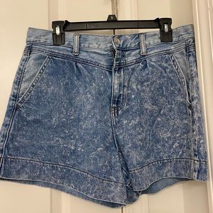 American Eagle mom shorts